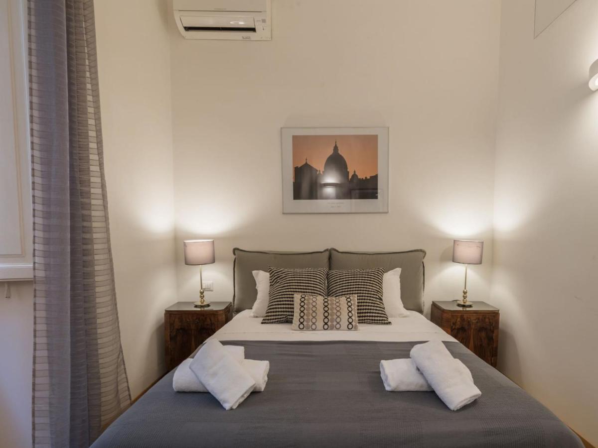 The Best Rent - Elegant Flat Near Colosseum Rome Exterior photo